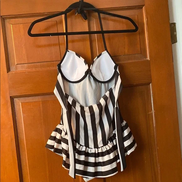 Striped Black and White Swimsuit - Picture 3 of 4